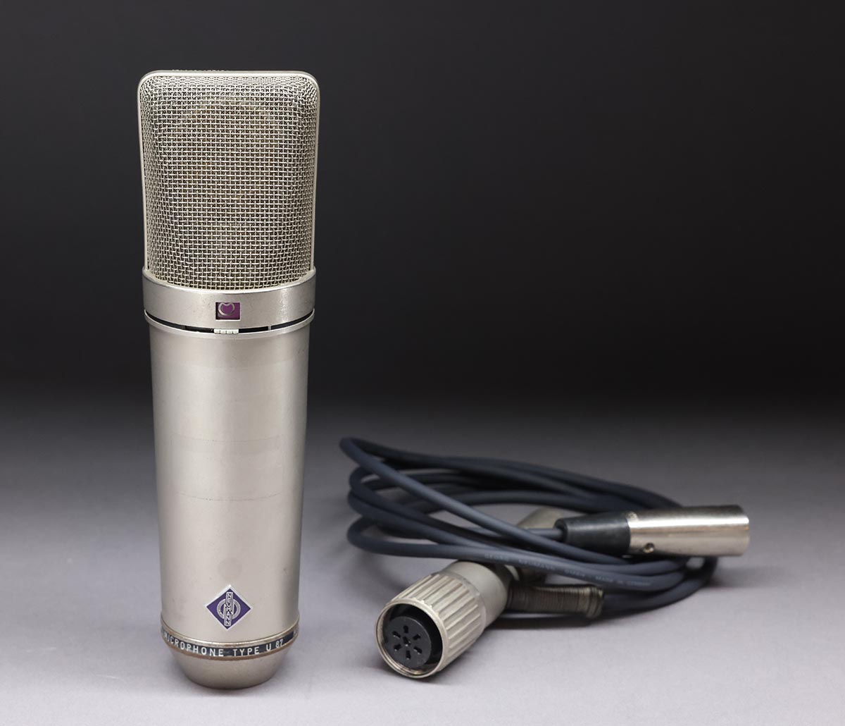 NEUMANN U87 used